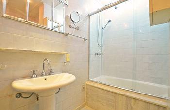 Apartamento Copacabana 115 *